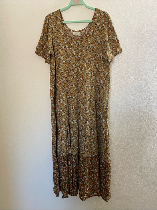 NATURAL LIFE Dresses & Skirts - Floral Tiered Midi Dress in Mustard